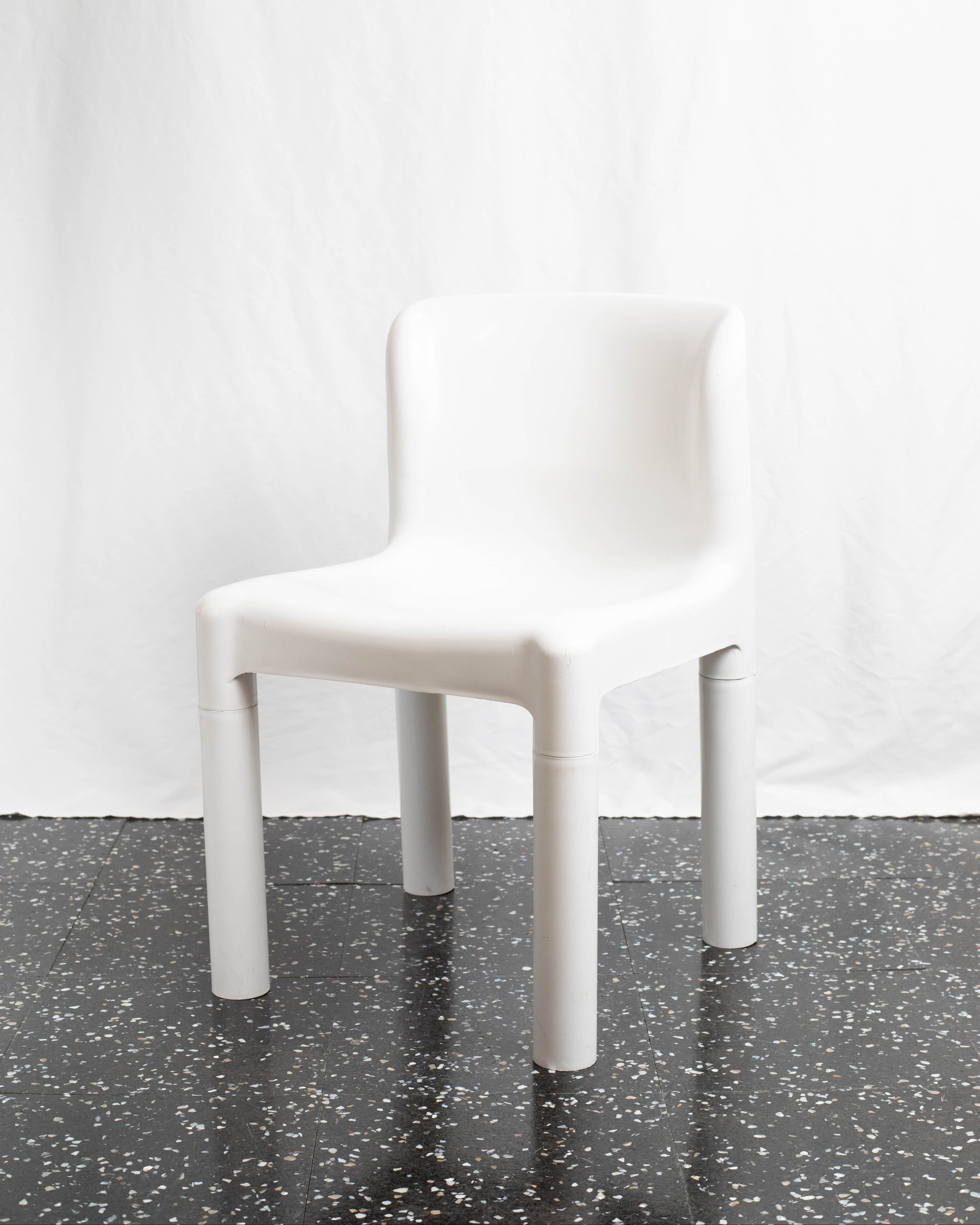 CH033 2% Milk Chair