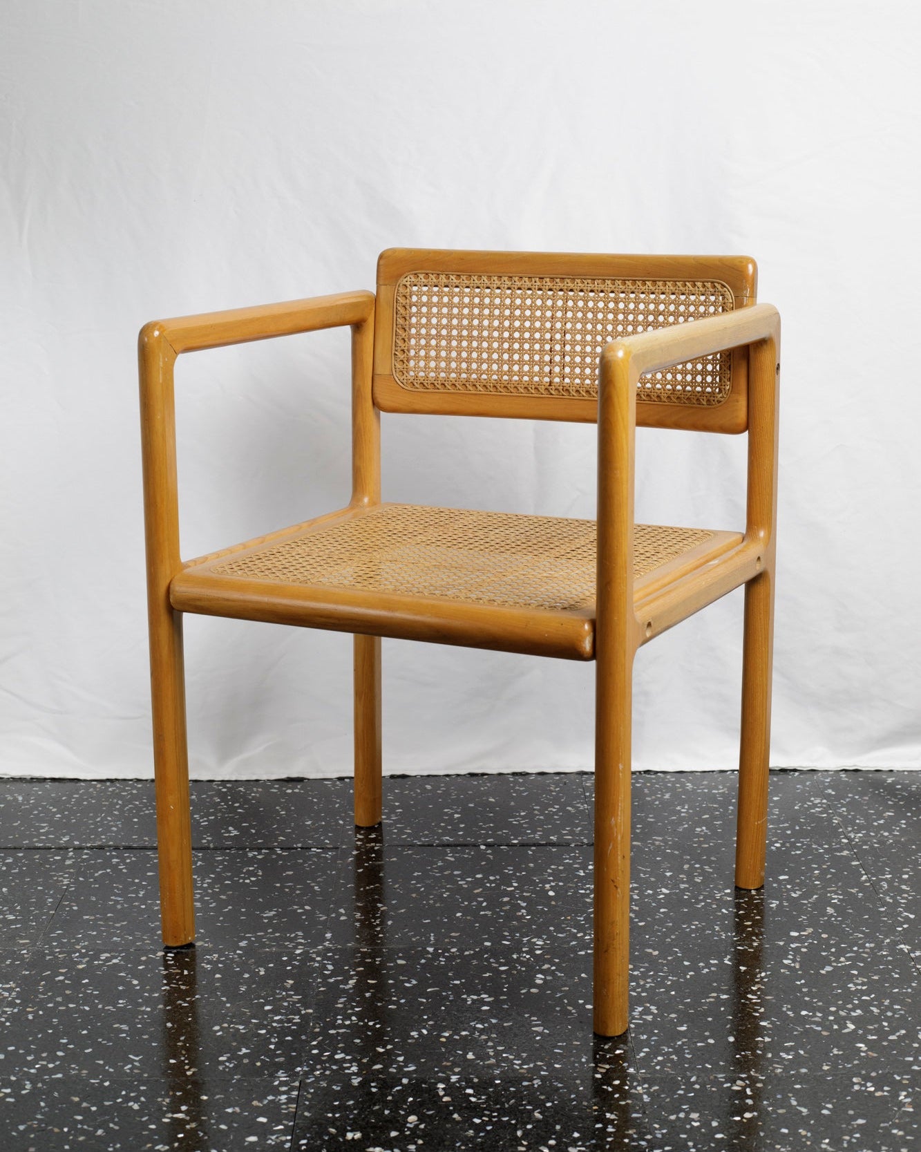 CH216 Danilo Chair