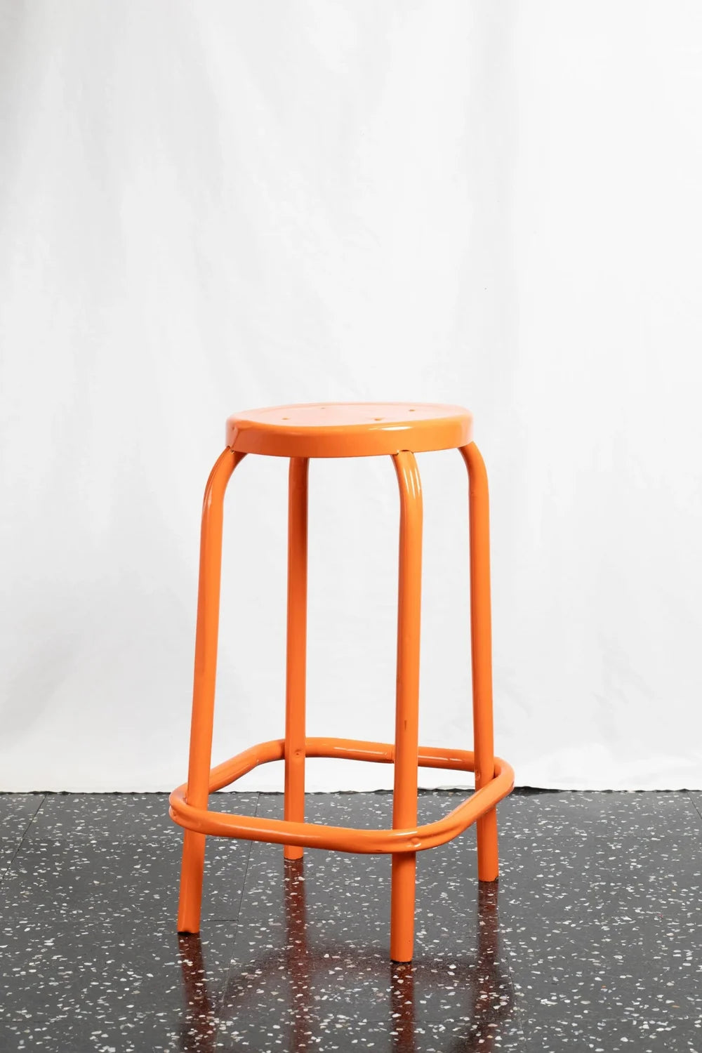 ST039 Metal Stool Juju Orange