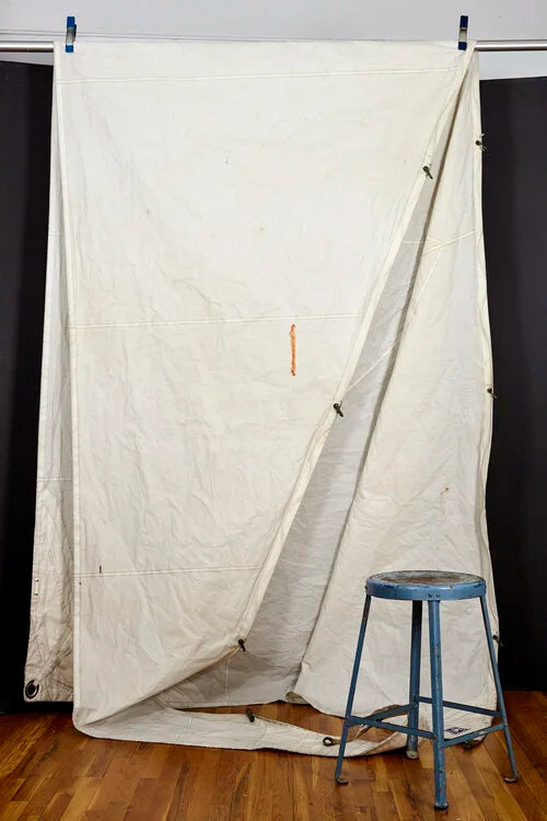 BD235 White Sailboat Sail