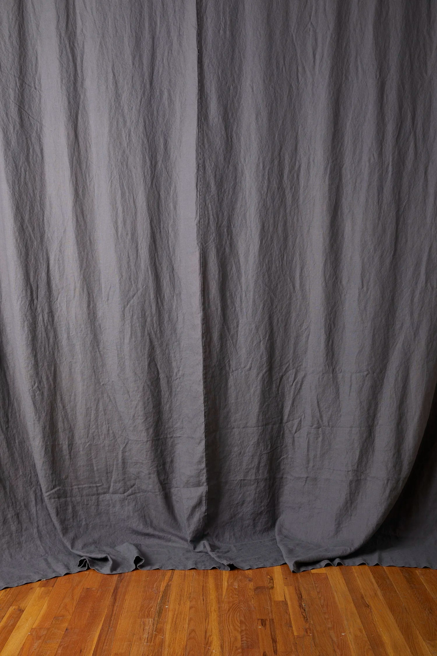 BD603 Dark Gray Linen