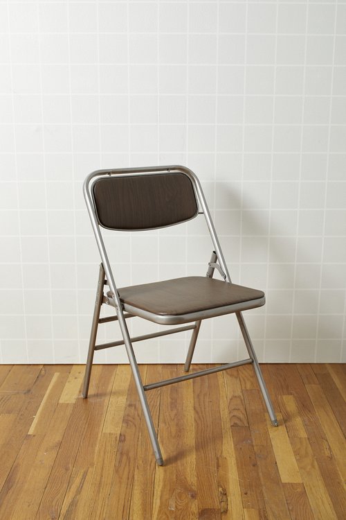 CH180 Faux Bois Folding Chair
