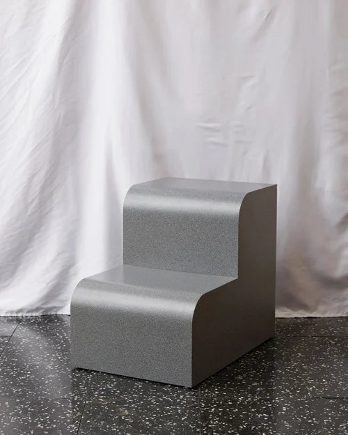 PLINTH012 Spotted Grey Formica Step
