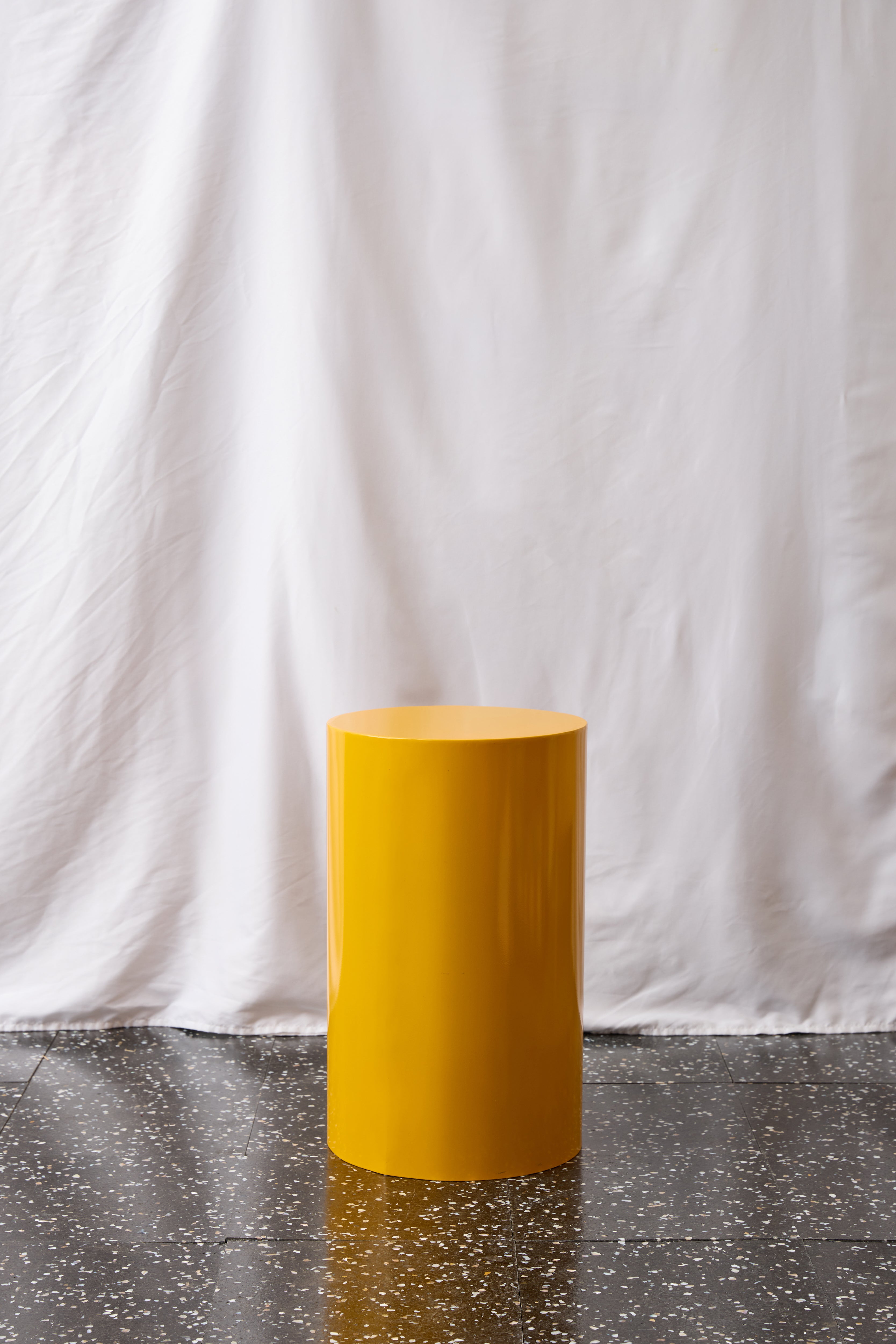 ST228 Leif Stool Bad Boy Yellow
