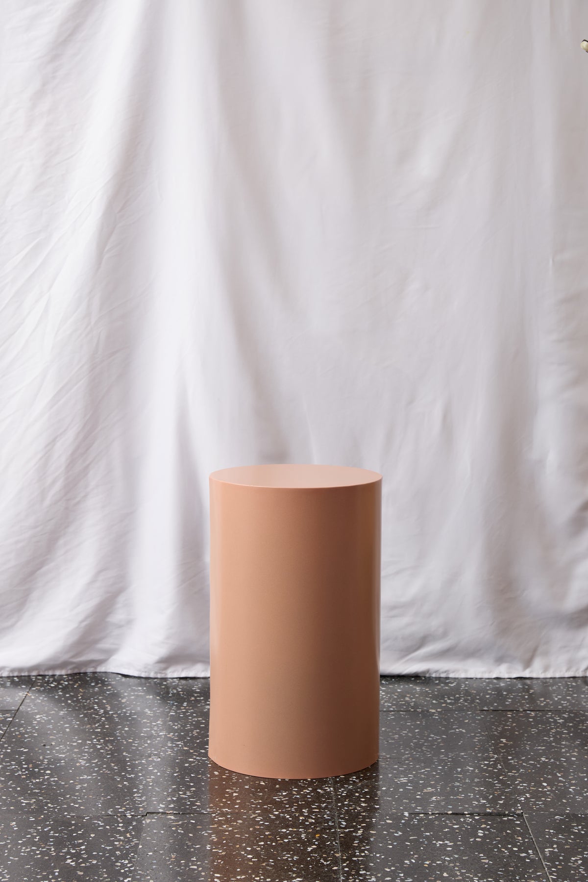 ST232 Leif Stool Sunkissed Peach
