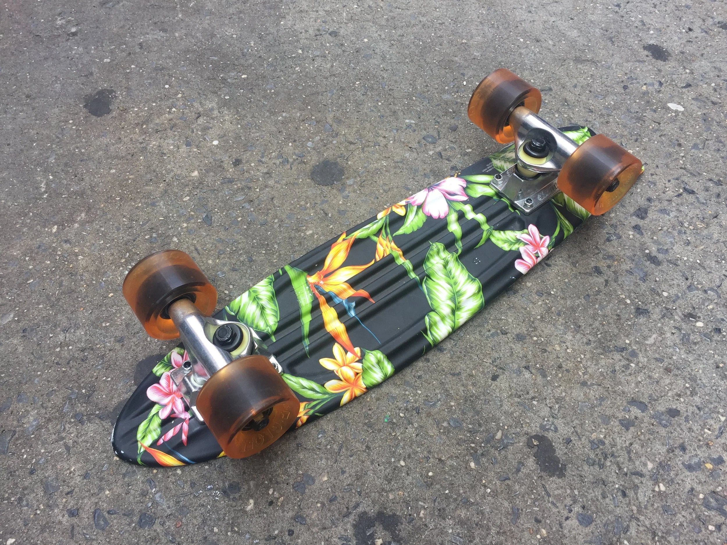 SKT008 Skateboard 8 Bottom