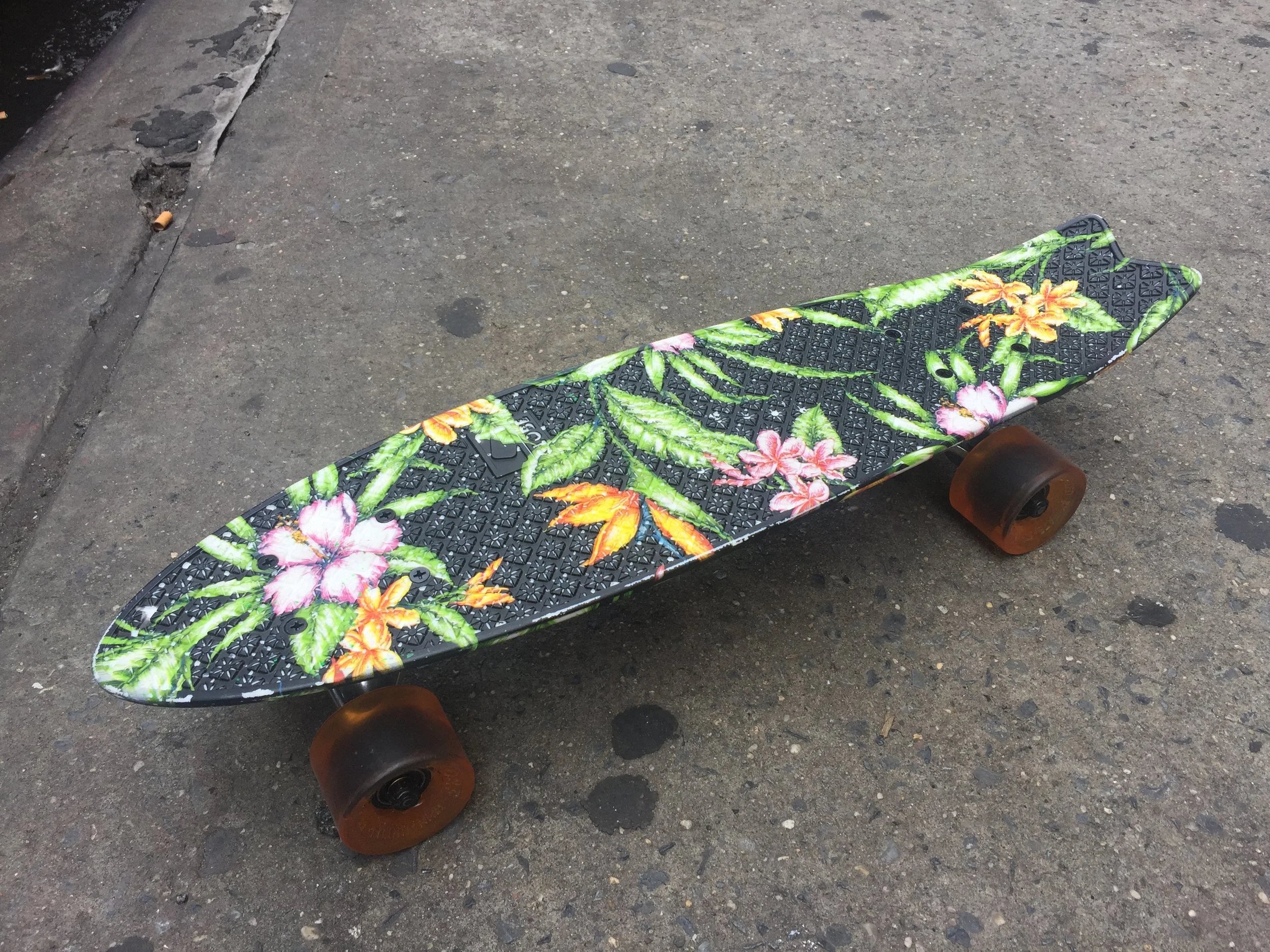 SKT008 Skateboard 8 Top
