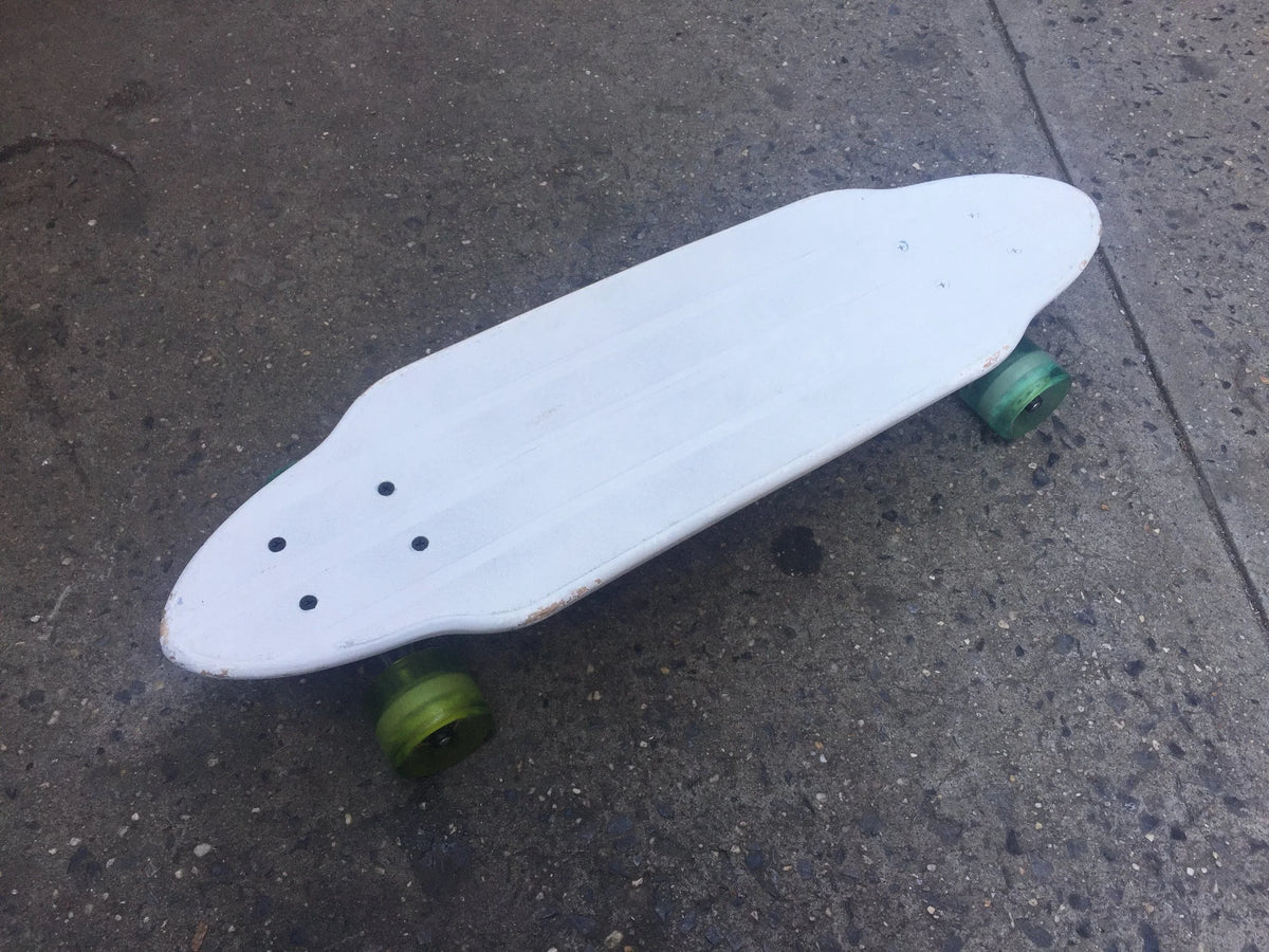 SKT010 Skateboard 10 Top