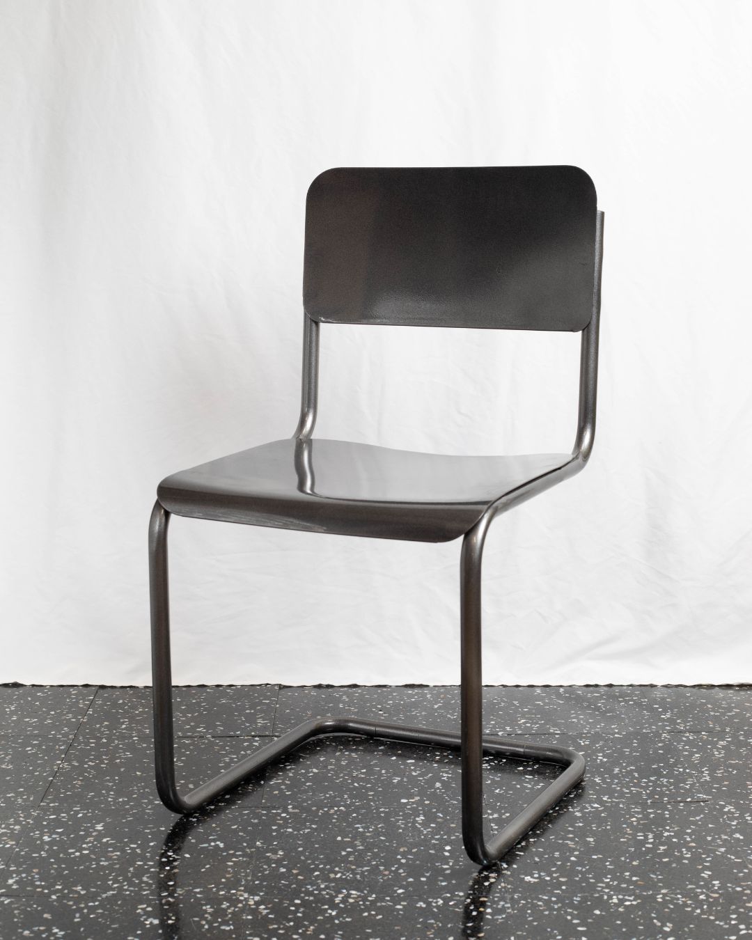 CH107 Ultra Black Chrome Cantilever Chair