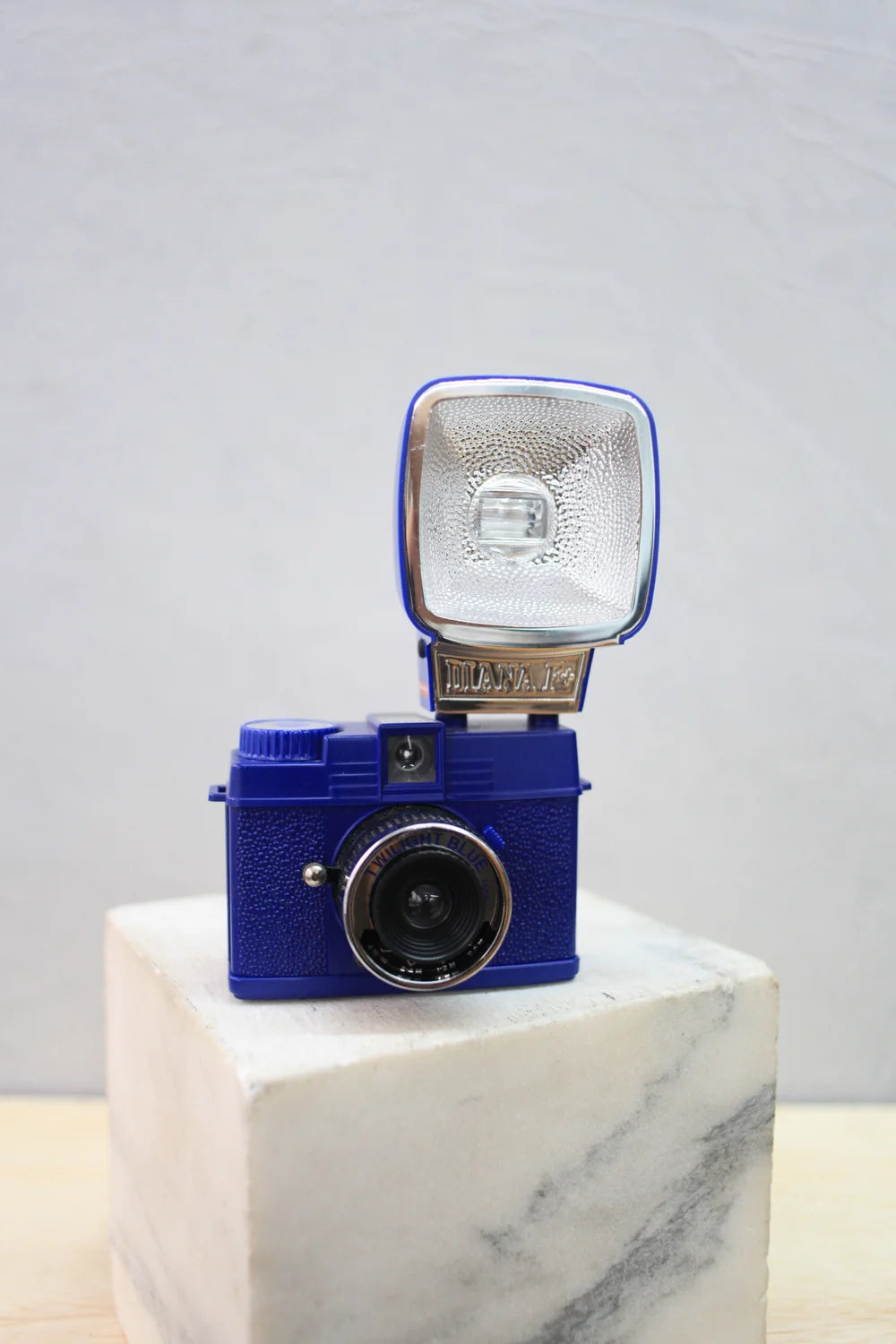 CAM021