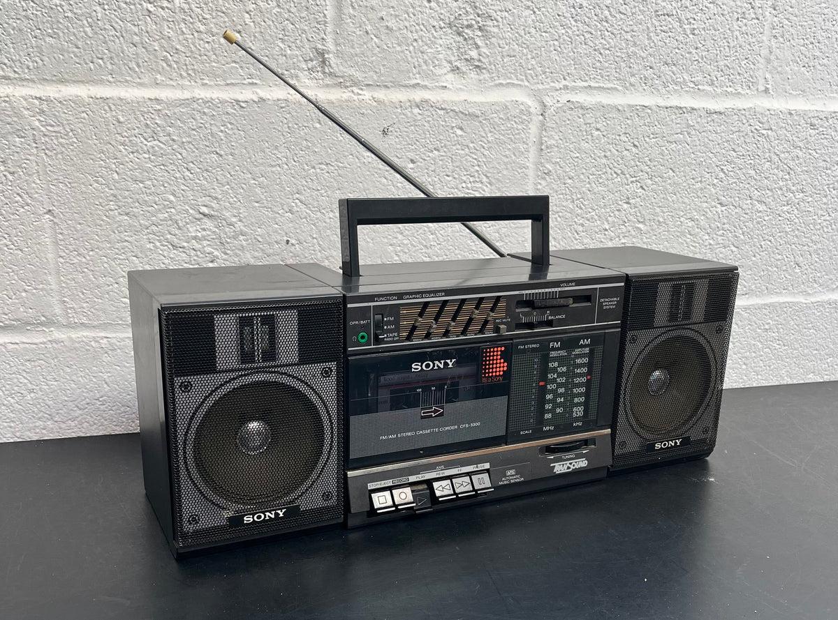 RADIO010