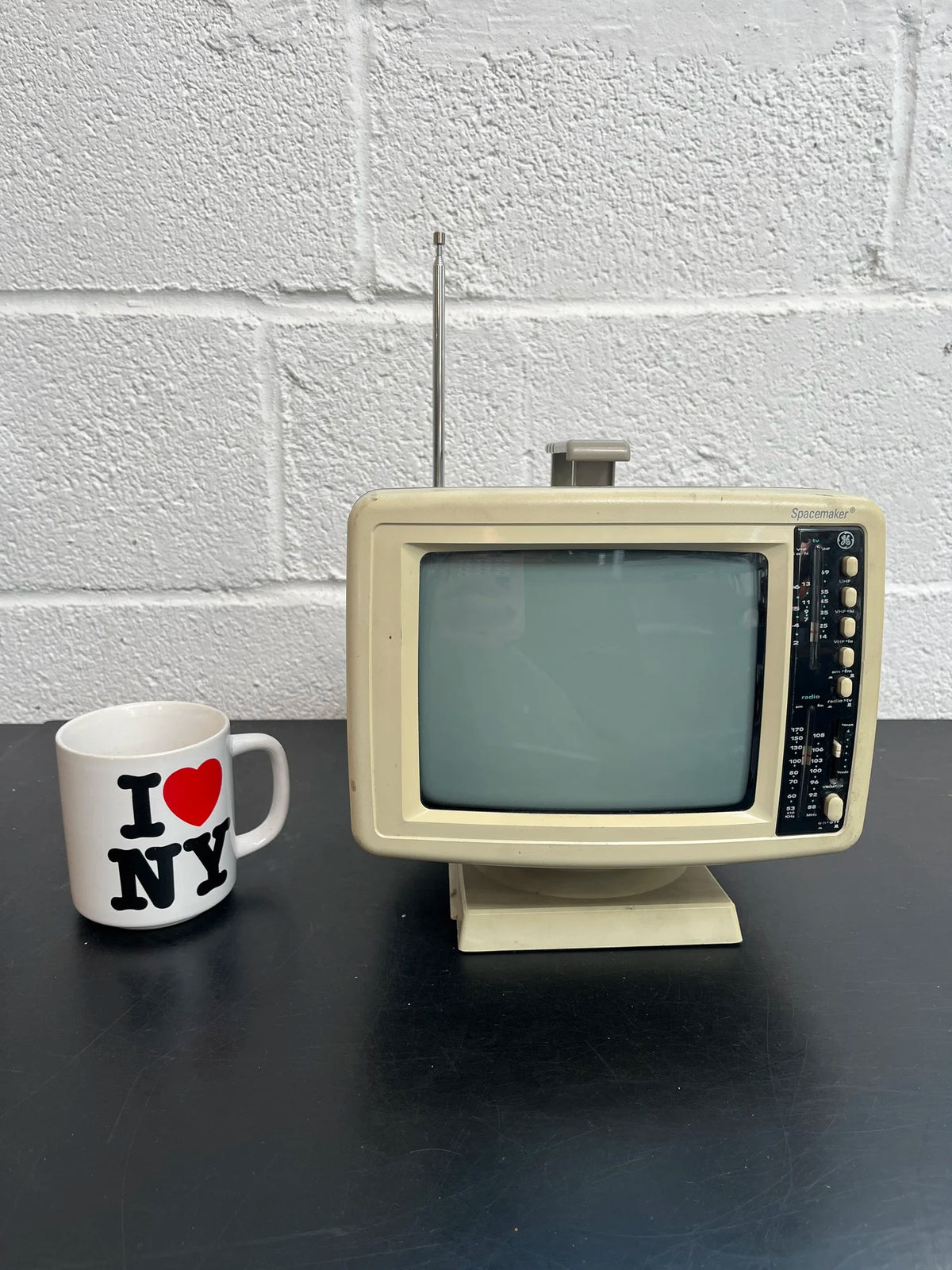 TV015