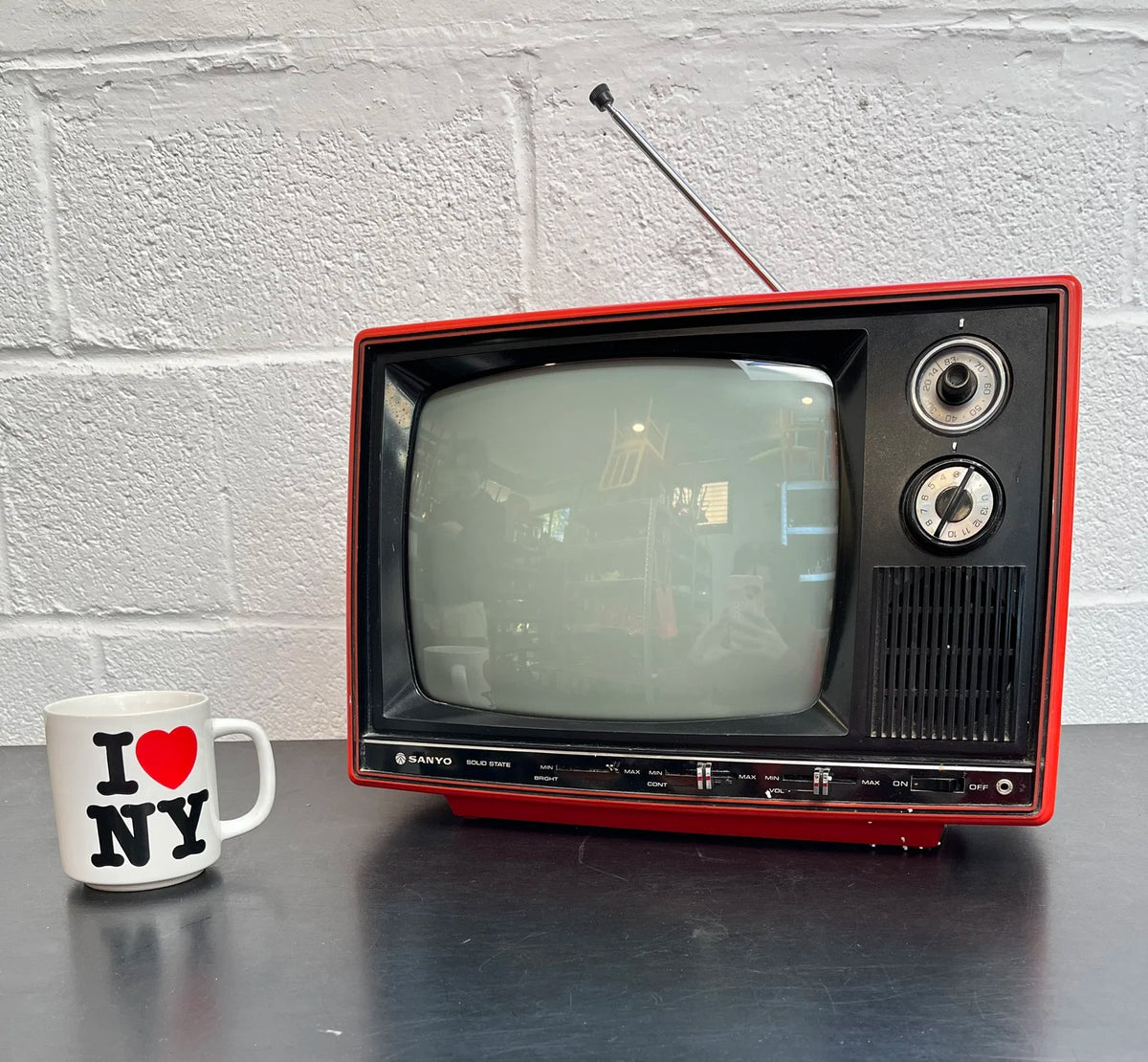 TV016