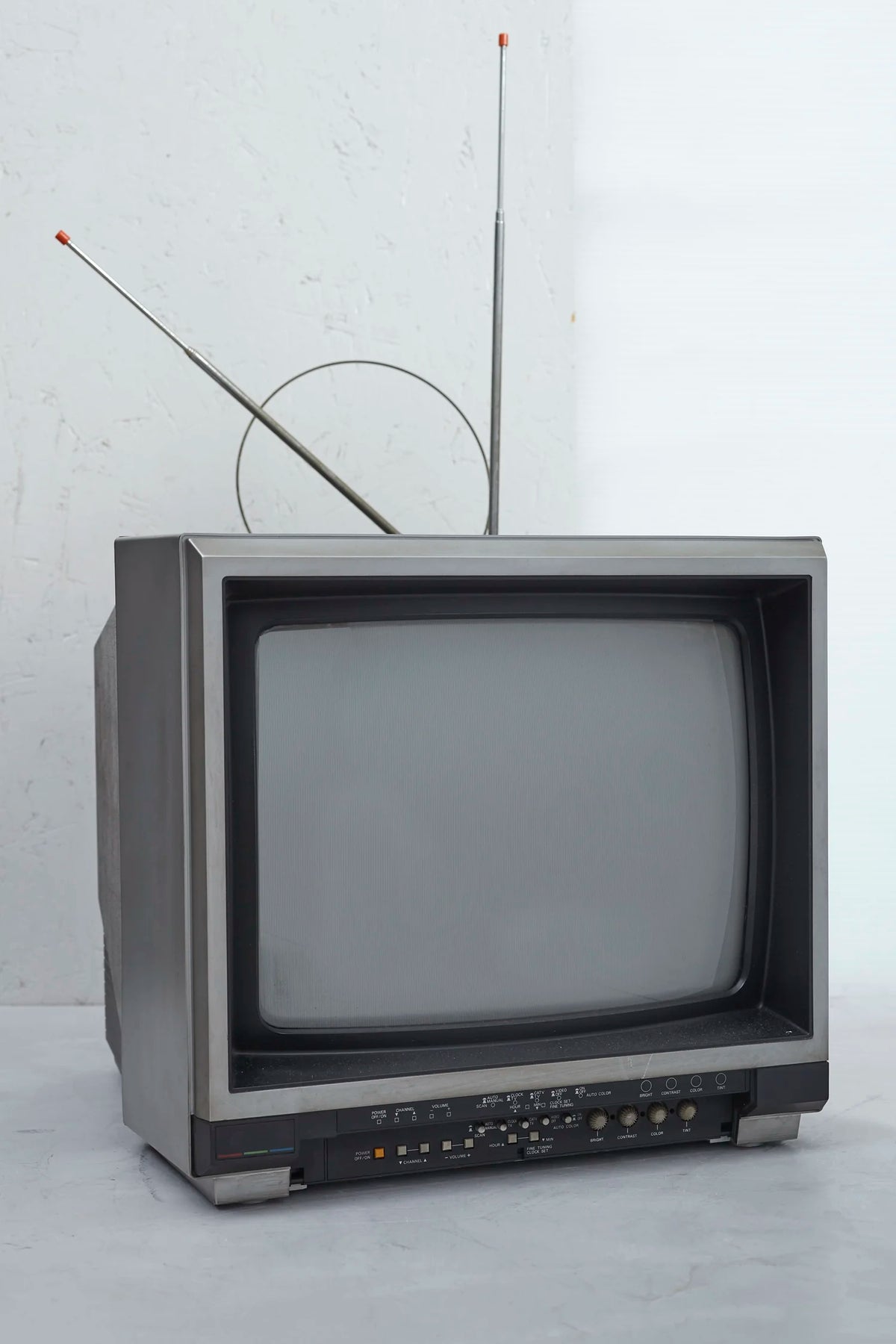 TV021